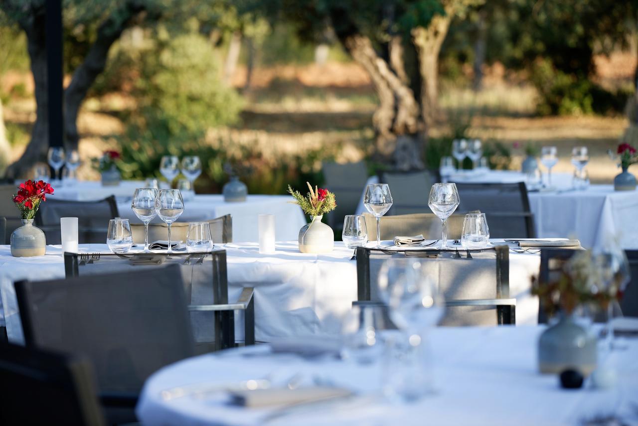 Domaine La Pierre Blanche Hotel Eygalières Buitenkant foto