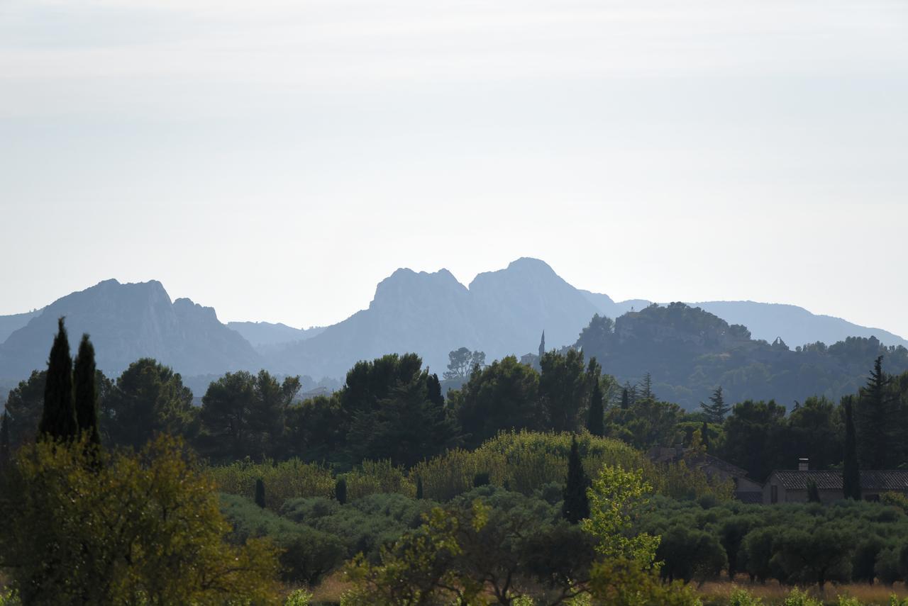 Domaine La Pierre Blanche Hotel Eygalières Buitenkant foto