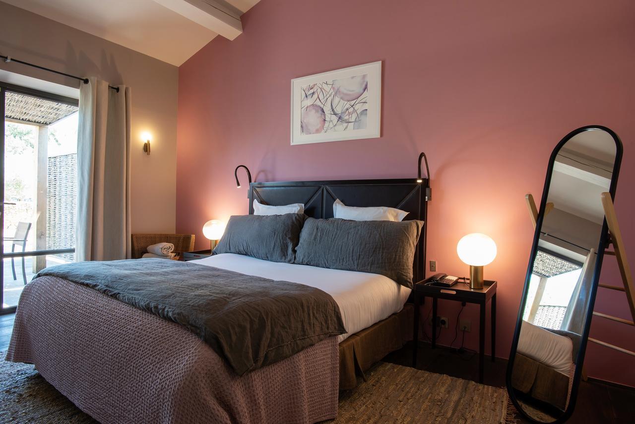 Domaine La Pierre Blanche Hotel Eygalières Buitenkant foto
